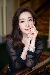 秦海璐装台吃瓜,揭秘娱乐圈幕后故事