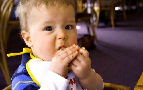 宝宝吃瓜模板搞笑视频