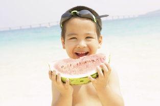 吃瓜的孩儿,吃瓜孩儿视角下的娱乐圈风云录