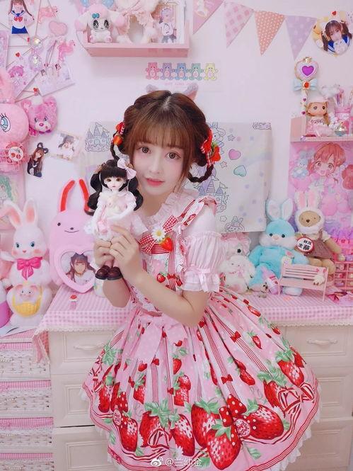 lolita女吃瓜,女吃瓜群众热议不断