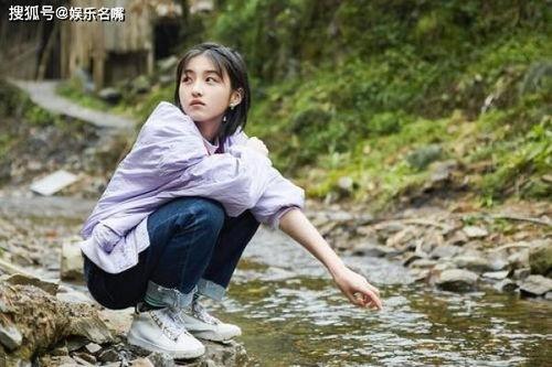 张子枫吃瓜北电